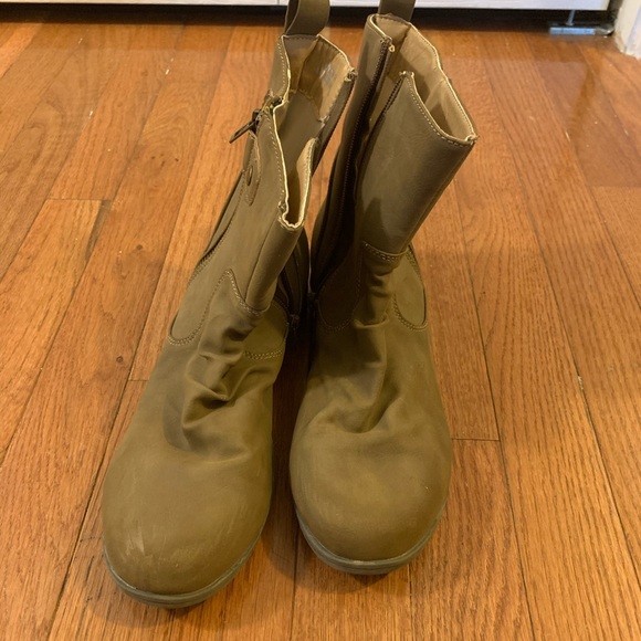 Zip Up Ankle Booties - Picture 2 of 13